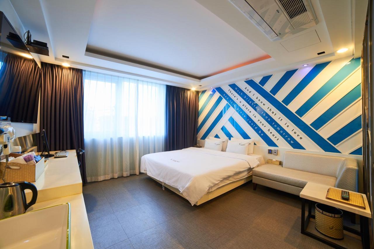 Busan Premium V Hotel Exteriör bild