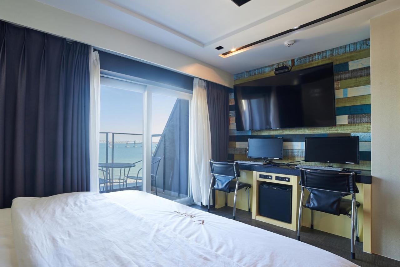 Busan Premium V Hotel Exteriör bild