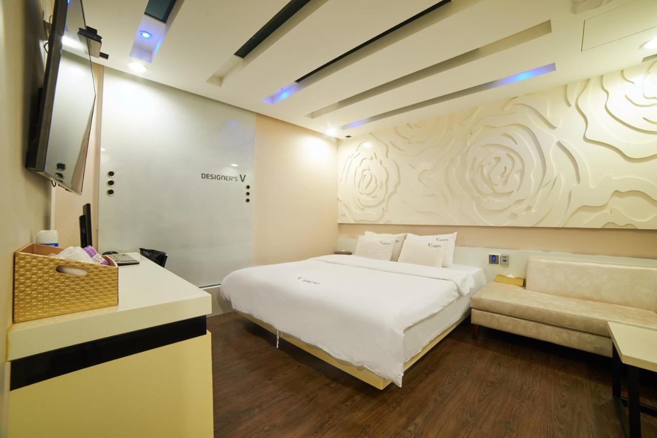 Busan Premium V Hotel Exteriör bild
