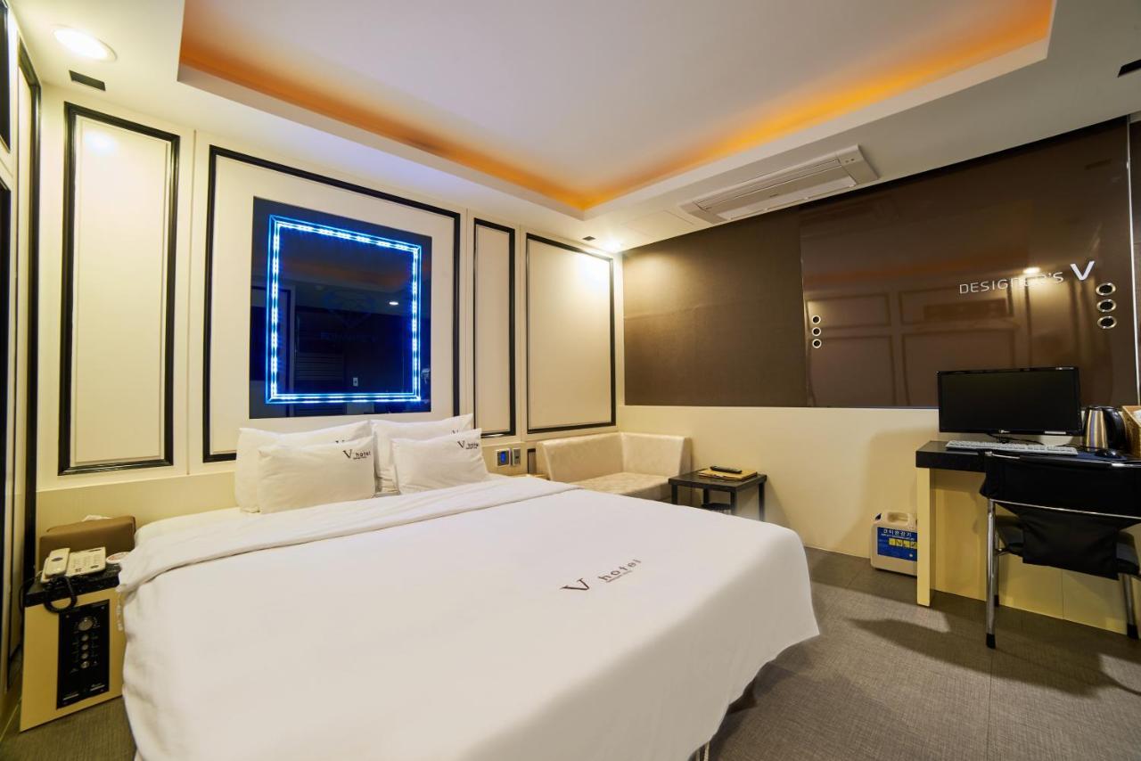 Busan Premium V Hotel Exteriör bild