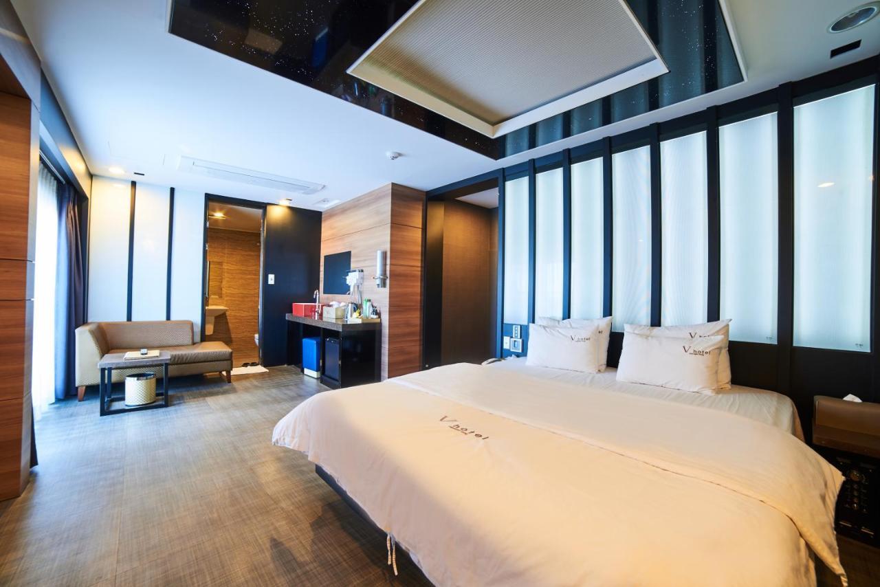 Busan Premium V Hotel Exteriör bild