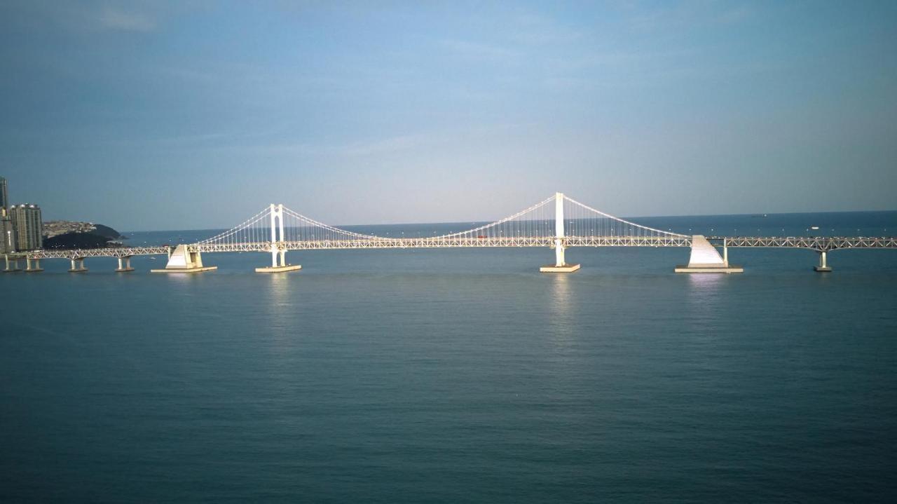 Busan Premium V Hotel Exteriör bild
